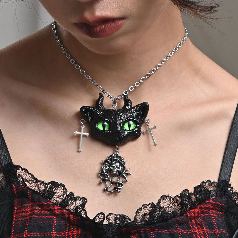 Alone Cat Necklace